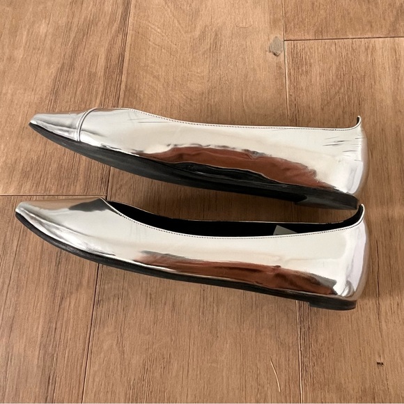 Isabel Marant Silver Metallic Pointed Flats - Picture 6 of 10